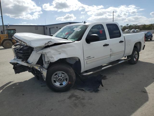 1GTHC53619F158820 - 2009 GMC SIERRA C2500 SLE WHITE photo 1