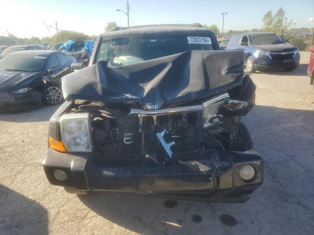 1J8HG48NX8C236700 - 2008 JEEP COMMANDER SPORT შავი ფოტო 5