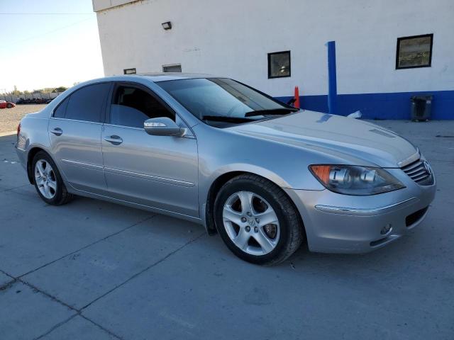 JH4KB16535C020601 - 2005 ACURA RL SILVER photo 4