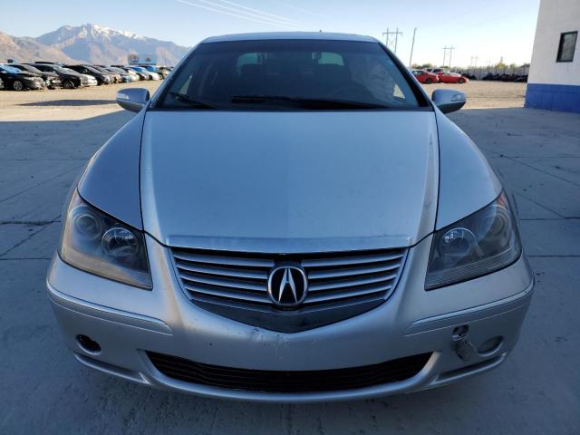 JH4KB16535C020601 - 2005 ACURA RL SILVER photo 5