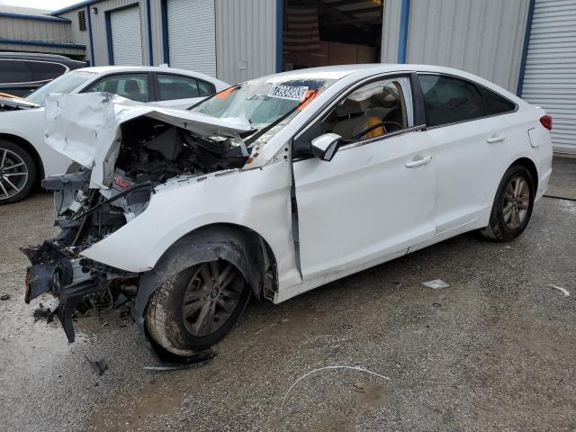 5NPE24AFXFH244499 - 2015 HYUNDAI SONATA SE WHITE photo 1