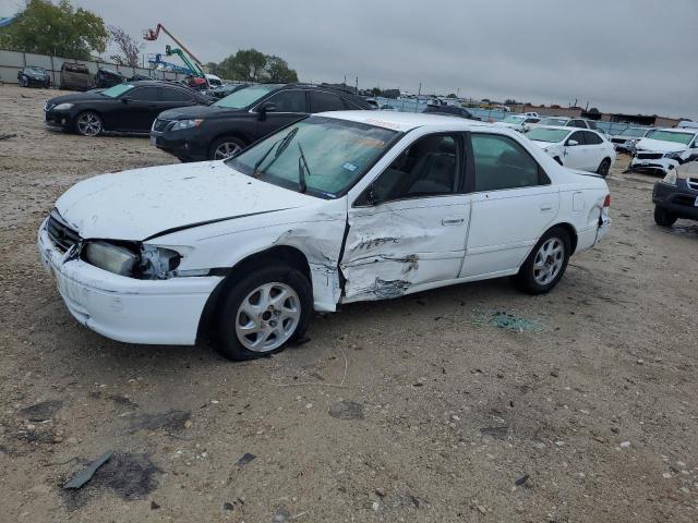 JT2BG22K9Y0436283 - 2000 TOYOTA CAMRY CE WHITE photo 1