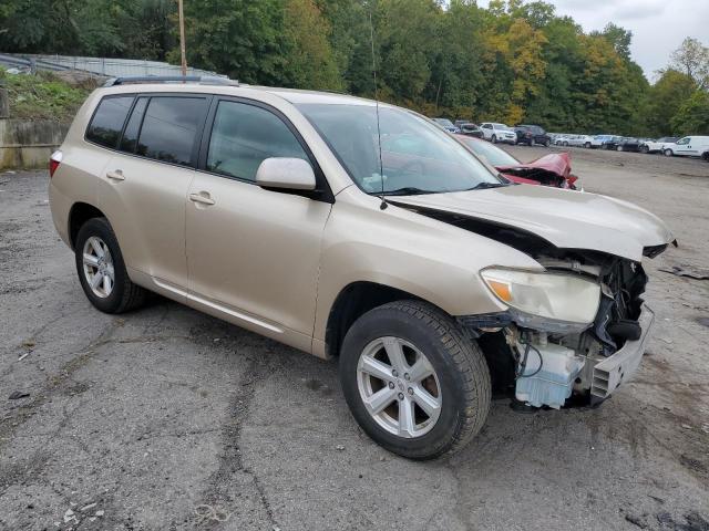 5TDBK3EH3AS021121 - 2010 TOYOTA HIGHLANDER GOLD photo 4