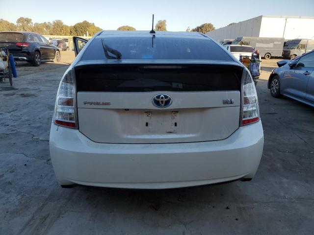 JTDKN3DU0B0262886 - 2011 TOYOTA PRIUS WHITE photo 6