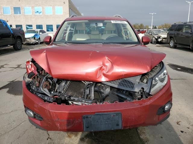 WVGBV7AX9FW059516 - 2015 VOLKSWAGEN TIGUAN S RED photo 5