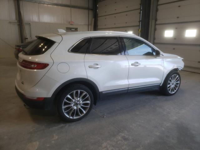5LMCJ3C90GUJ21080 - 2016 LINCOLN MKC RESERVE WHITE photo 3