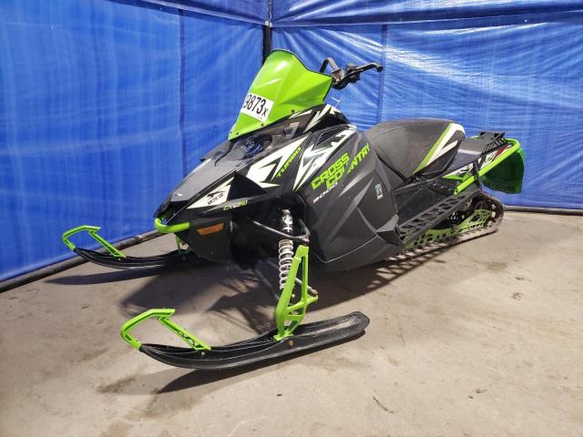 4UF18SNW5JT103669 - 2018 ARCTIC CAT XF9000 TWO TONE photo 2
