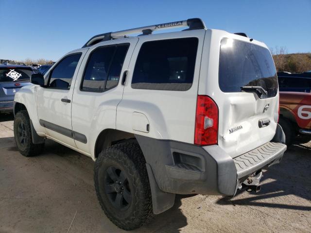 5N1AN0NWXDN815412 - 2013 NISSAN XTERRA X WHITE photo 2