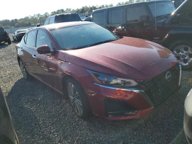 1N4BL4EW8PN398243 - 2023 NISSAN ALTIMA SL RED photo 4