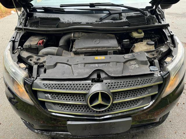 WD4PG2EEXJ3351790 - 2018 MERCEDES-BENZ METRIS BLACK photo 7