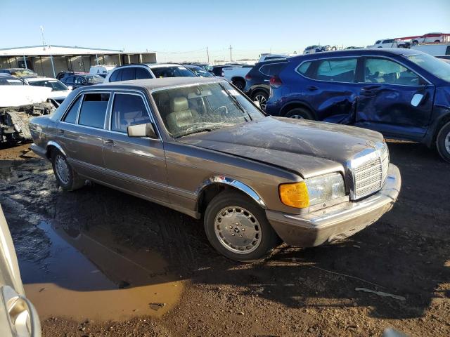 WDBCA35E7LA536599 - 1990 MERCEDES-BENZ 420 SEL BROWN photo 4