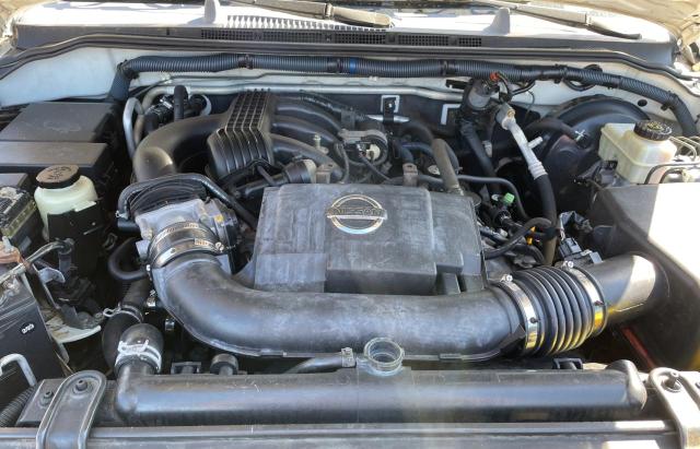 5N1AR18U65C752116 - 2005 NISSAN PATHFINDER LE 白色 照片 7