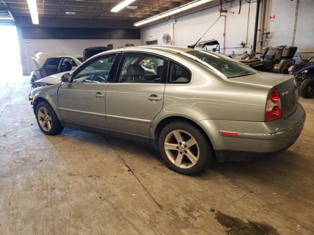 WVWRH63B34P249695 - 2004 VOLKSWAGEN PASSAT GLX SILVER photo 2