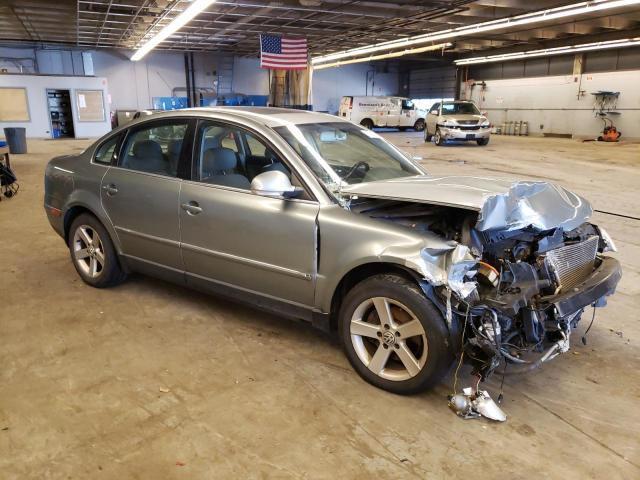 WVWRH63B34P249695 - 2004 VOLKSWAGEN PASSAT GLX ვერცხლისფერი ფოტო 4