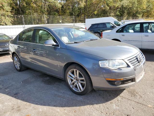 WVWEK73C98E138245 - 2008 VOLKSWAGEN PASSAT LUX GRAY photo 4