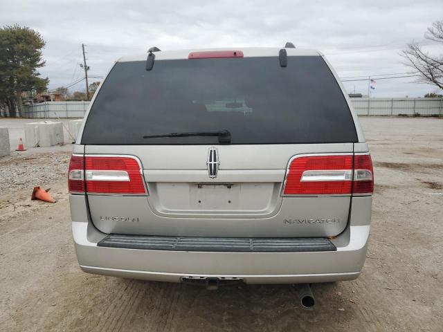 5LMFU27527LJ18371 - 2007 LINCOLN NAVIGATOR SILVER photo 6