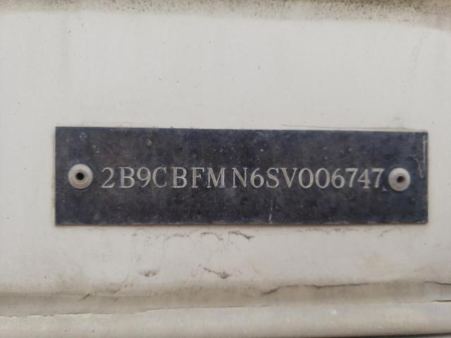 2B9CBFMN6SV006747 - 1995 BIGF CAMPER WHITE photo 10