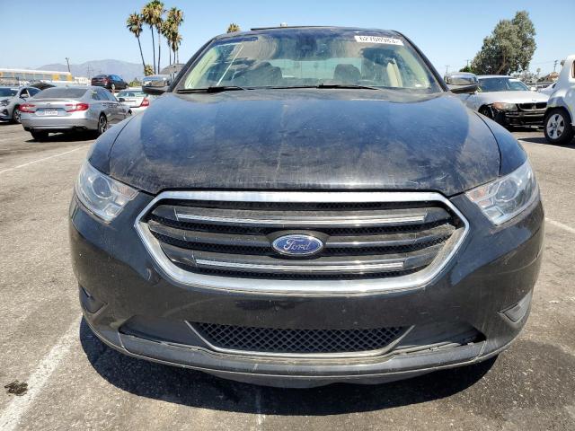 1FAHP2F86JG127390 - 2018 FORD TAURUS LIMITED BLACK photo 5