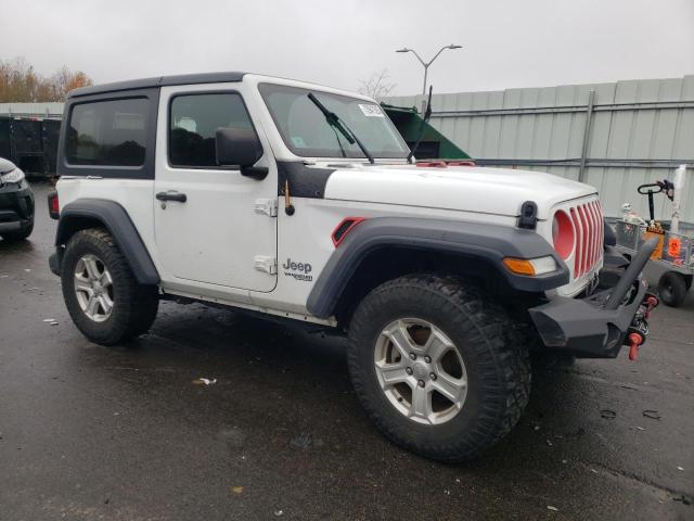 1C4GJXAG5JW284756 - 2018 JEEP WRANGLER SPORT WHITE photo 4