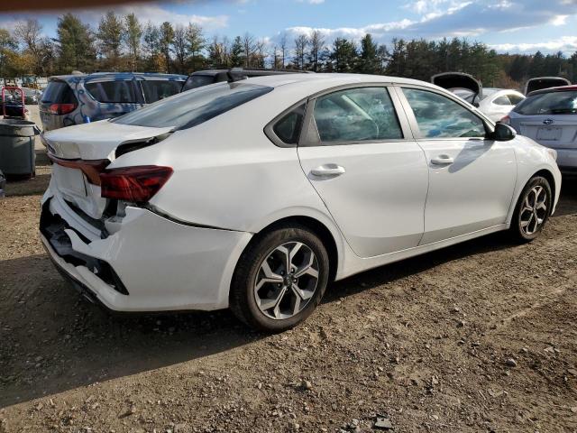 3KPF24AD5ME280587 - 2021 KIA FORTE FE WHITE photo 3