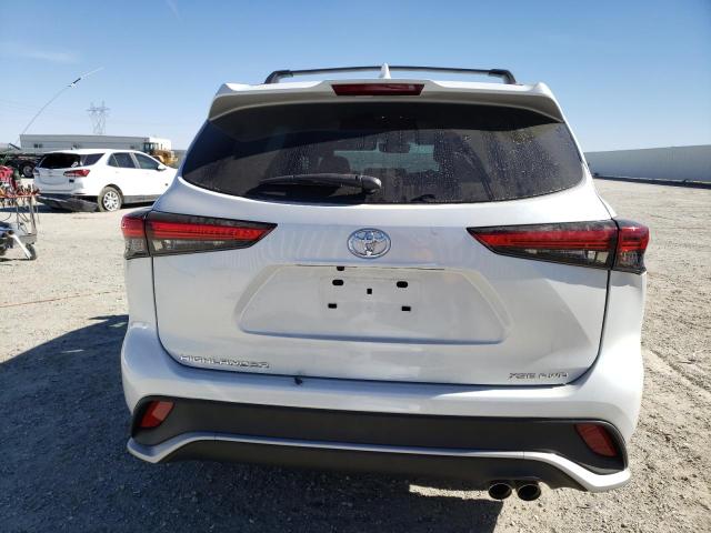 5TDJZRBH7NS248817 - 2022 TOYOTA HIGHLANDER XSE WHITE photo 6