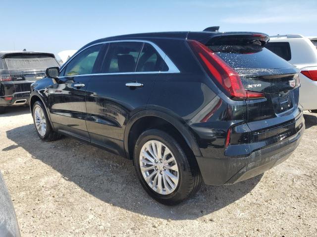 1GYAZAR43RF115542 - 2024 CADILLAC XT4 LUXURY BLACK photo 2