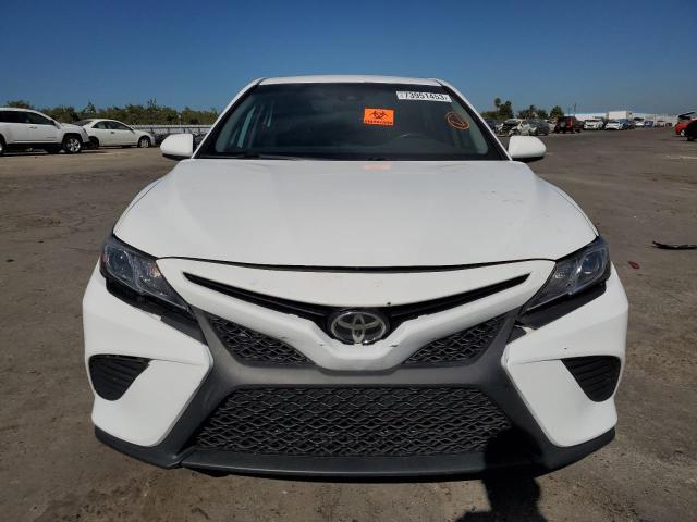 4T1B11HK5KU734657 - 2019 TOYOTA CAMRY L WHITE photo 5