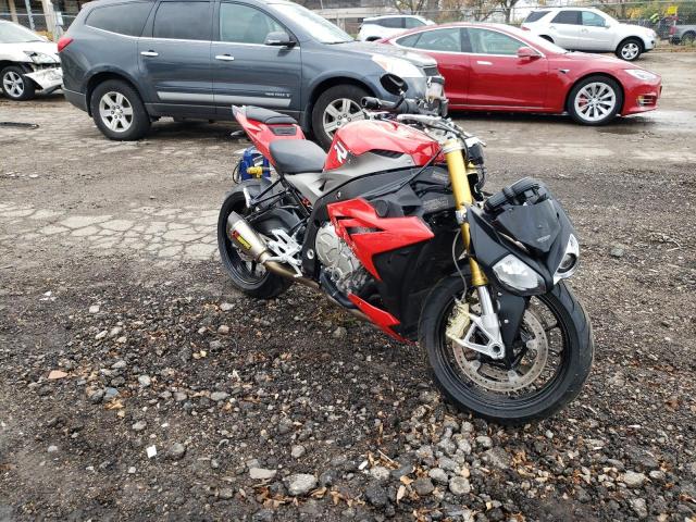 WB10D1206GZ696888 - 2016 BMW S 1000 R RED photo 1