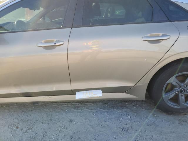5XXG14J21MG035251 - 2021 KIA K5 LXS GOLD photo 12