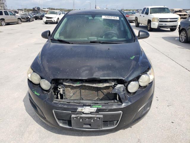 1G1JA5SH4E4216573 - 2014 CHEVROLET SONIC LS 黑色 照片 5