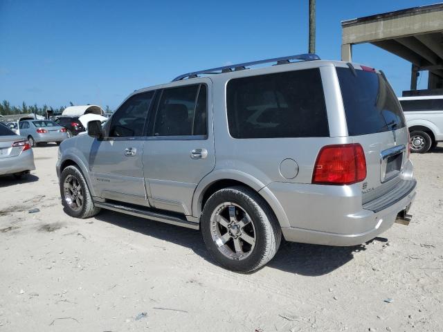 5LMFU27R73LJ30822 - 2003 LINCOLN NAVIGATOR ვერცხლისფერი ფოტო 2