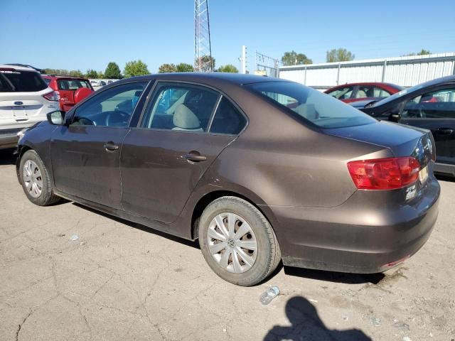 3VW2K7AJ6EM224409 - 2014 VOLKSWAGEN JETTA BASE BROWN photo 2