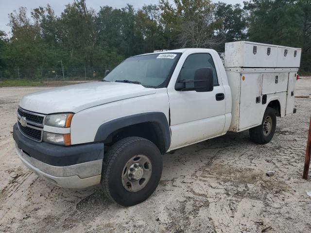 2005 CHEVROLET SILVERADO C2500 HEAVY DUTY, 