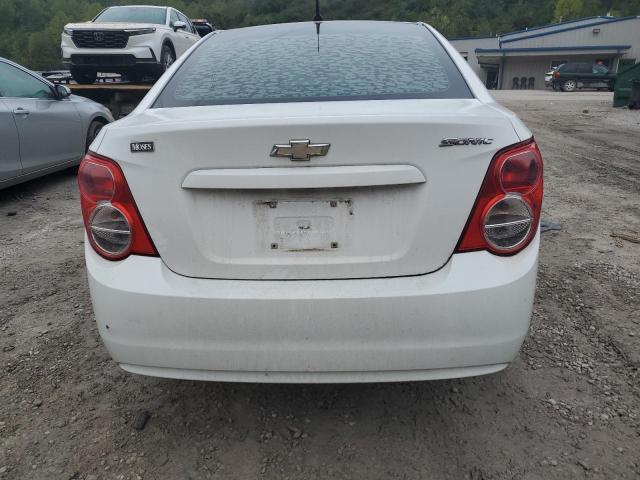 1G1JA5SH2E4185260 - 2014 CHEVROLET SONIC LS WHITE photo 6