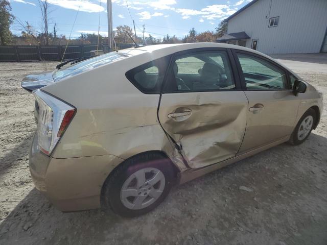 JTDKN3DUXB1377585 - 2011 TOYOTA PRIUS GOLD photo 3