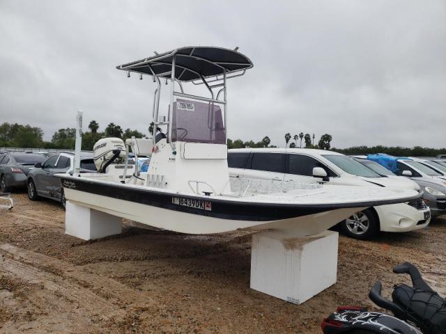 SZXB2820H213 - 2013 OTHR BOAT WHITE photo 2