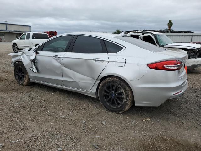 3FA6P0MU1KR257521 - 2019 FORD FUSION SEL SILVER photo 2