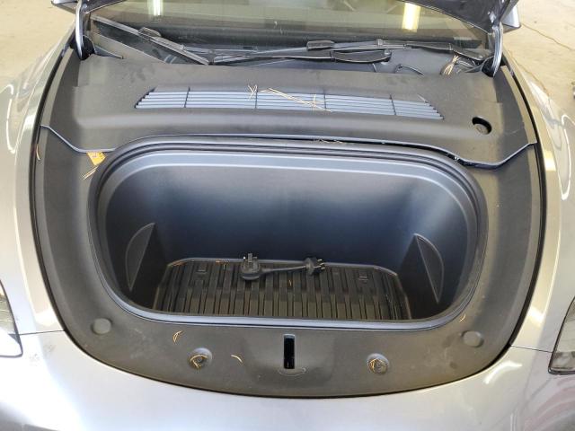 7SAYGDEF4RF170639 - 2024 TESLA MODEL Y ნაცრისფერი ფოტო 12