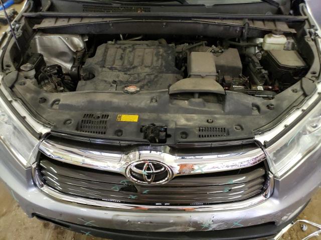 5TDBKRFH7GS309489 - 2016 TOYOTA HIGHLANDER LE SILVER photo 11