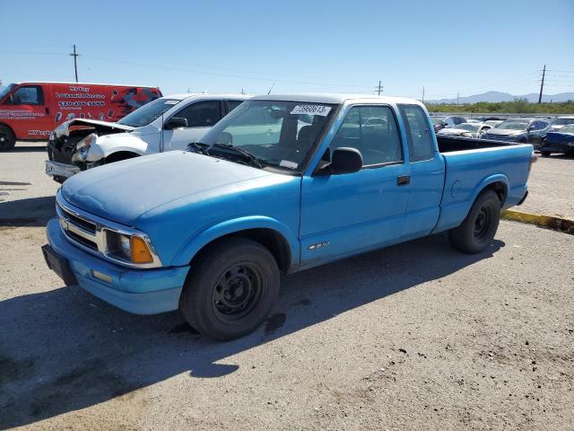 1GCCS19Z8S8202555 - 1995 CHEVROLET S TRUCK S10 BLUE photo 1