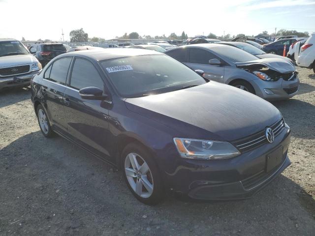 3VWLL7AJ9DM435197 - 2013 VOLKSWAGEN JETTA TDI BLUE photo 4