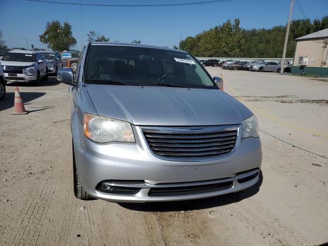 2A4RR8DG1BR614111 - 2011 CHRYSLER TOWN & COU TOURING L SILVER photo 5