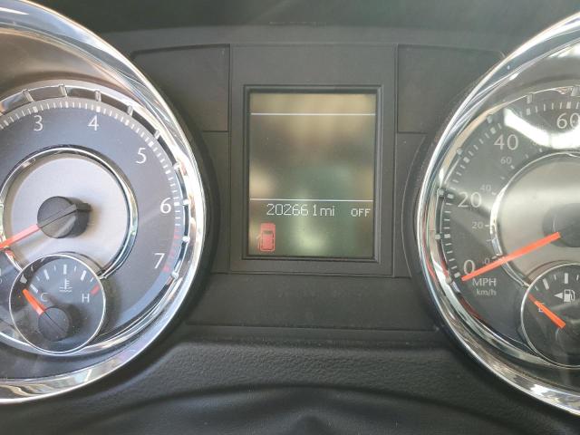 2A4RR8DG1BR614111 - 2011 CHRYSLER TOWN & COU TOURING L SILVER photo 9