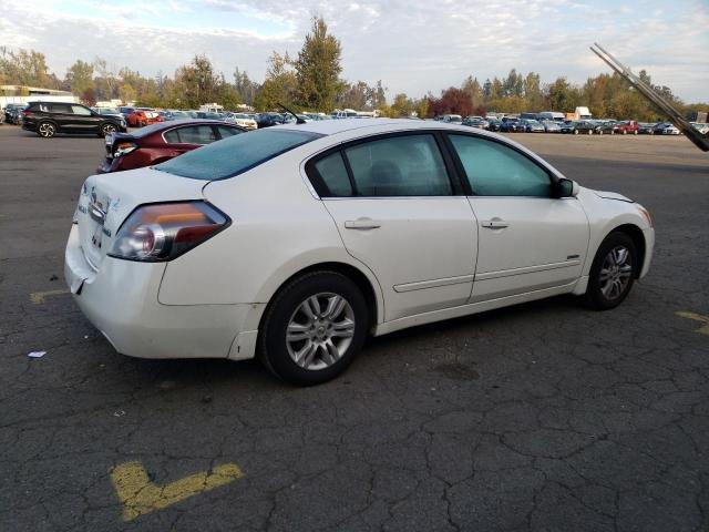 1N4CL2AP5AC125142 - 2010 NISSAN ALTIMA HYBRID WHITE photo 3