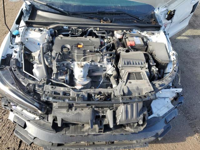 2HGFE2F26NH129185 - 2022 HONDA CIVIC LX WHITE photo 11