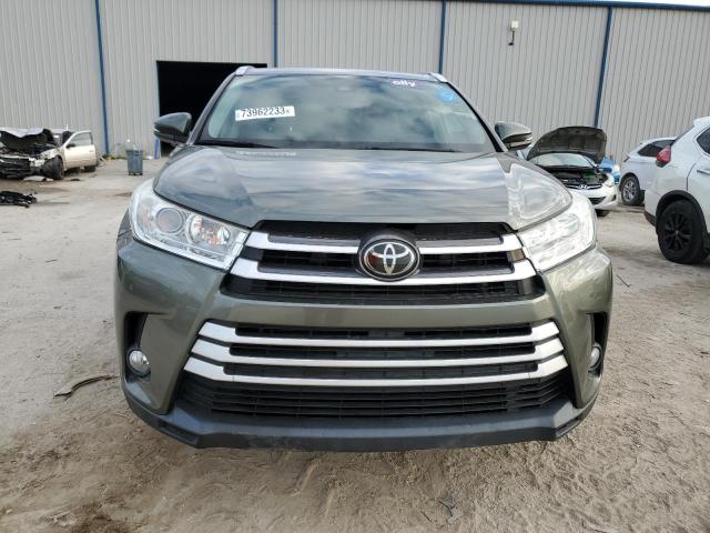 5TDJZRFH1KS989180 - 2019 TOYOTA HIGHLANDER SE GREEN photo 5