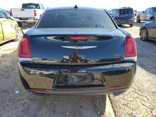 2C3CCABG4KH626979 - 2019 CHRYSLER 300 S BLACK photo 6