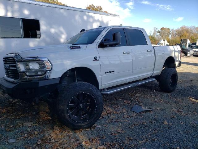 3C6UR5DL4KG631045 - 2019 RAM 2500 BIG HORN WHITE photo 1