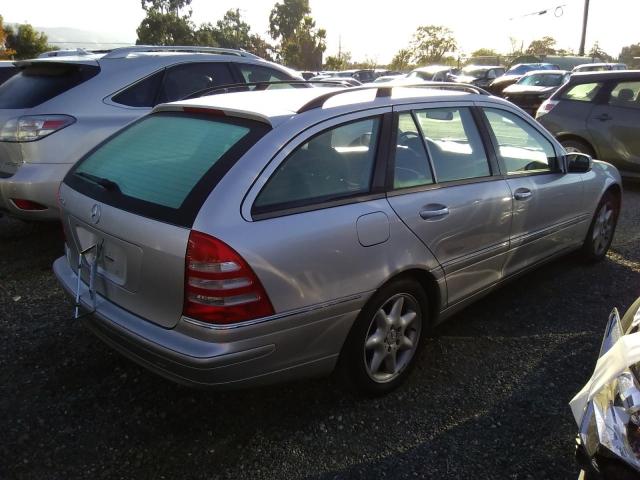 WDBRH61J64F451168 - 2004 MERCEDES-BENZ C 240 SPORTWAGON SILVER photo 3