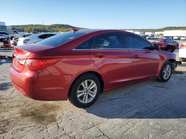 5NPEB4AC1DH636046 - 2013 HYUNDAI SONATA GLS RED photo 3